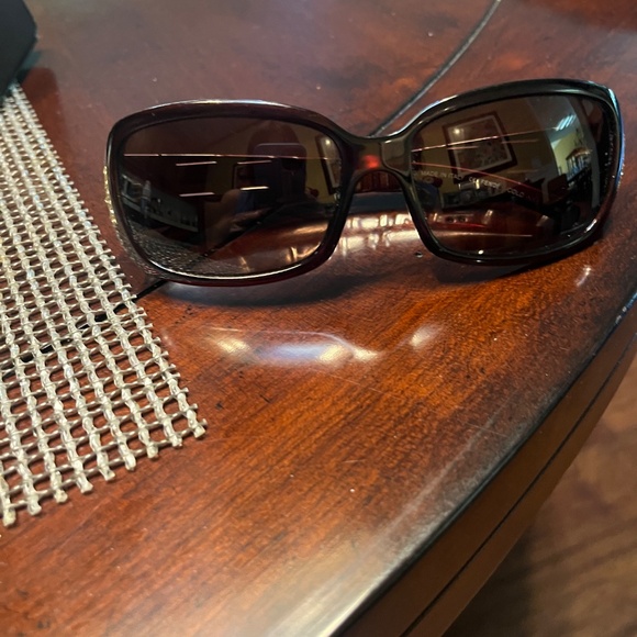 Fendi Brown Sunglasses with Swarovski crystal Fendi logo on temple Made in Italy main image 4